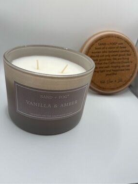 SAND + FOG Vanilla & Amber Candle 12oz. Brand New!!